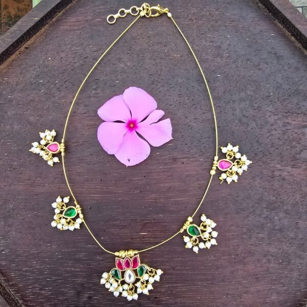 Jadau Lotus Invisible Chain