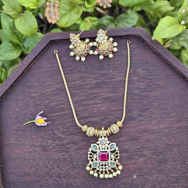 AD Chain With Jhumka
