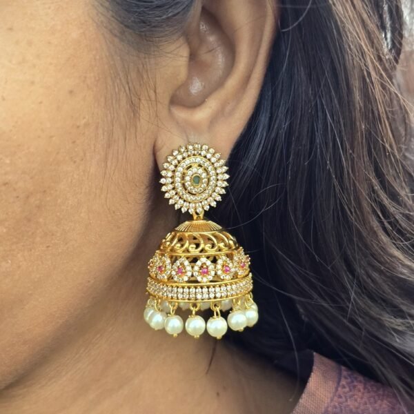 AD Grandeur Jhumka