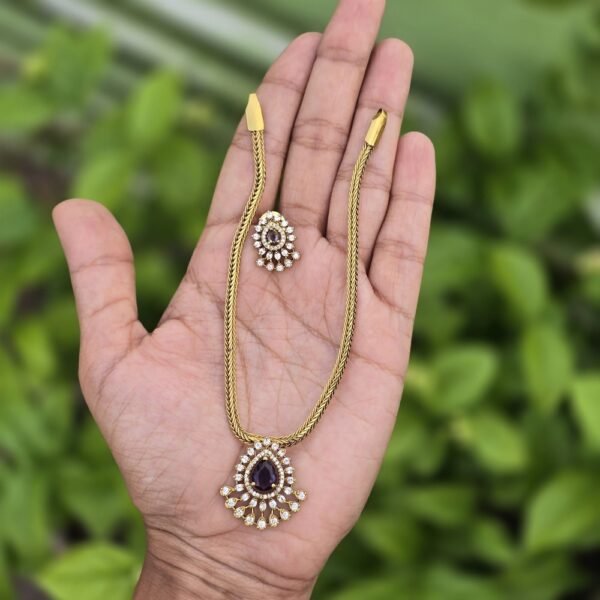 Diamond Replica Neckpiece - Blue