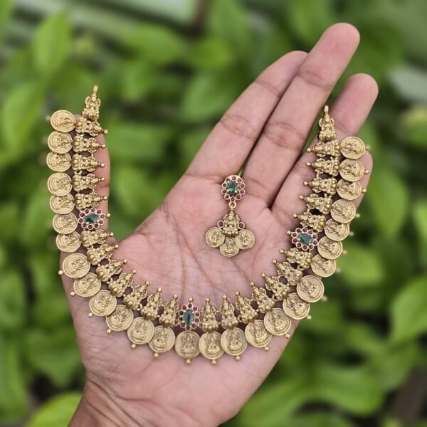 Multi Kaasumalai  Neckpiece