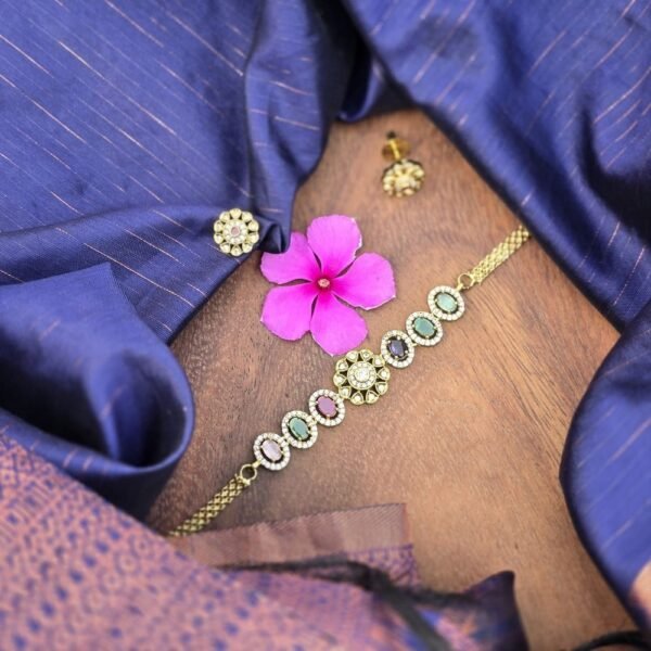 AD Navaratna Choker