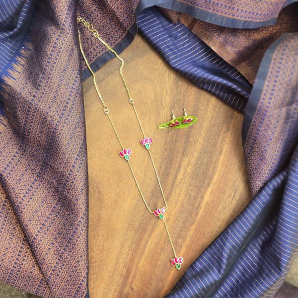 Jadau Lotus Chain