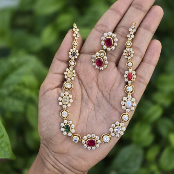 Navaratna Neckpiece