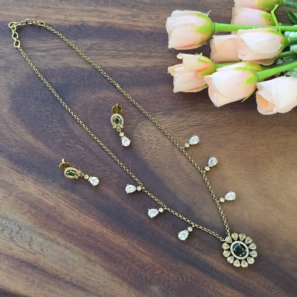 Floral Chain -Green